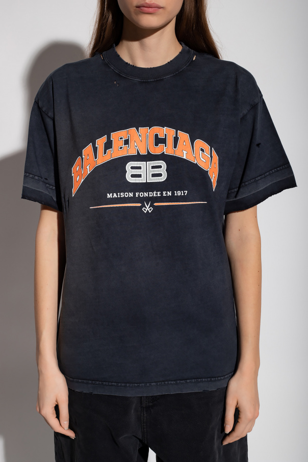 Balenciaga teen store tshirt